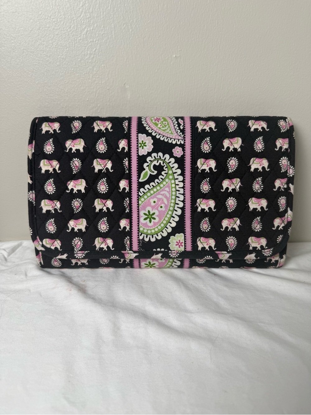 NWT Vera Bradley Pink Elephants CD DVD Case 11” X 6”
